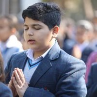 pray